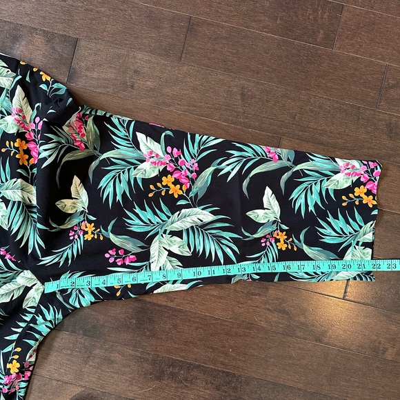 Laura Tropical Pants capri - Picture 6 of 6